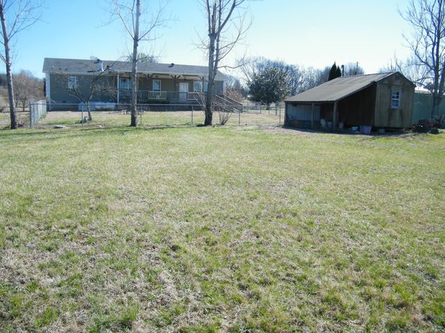 275 Walnut Grove Rd, Hartsville, TN 37074