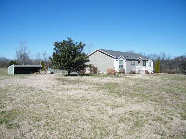 275 Walnut Grove Rd, Hartsville, TN 37074