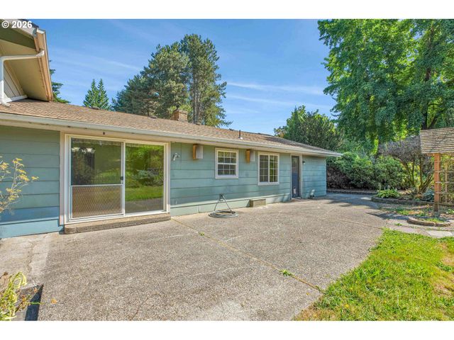 24620 Se SUNSHINE VALLEY Rd, Damascus, OR 97089