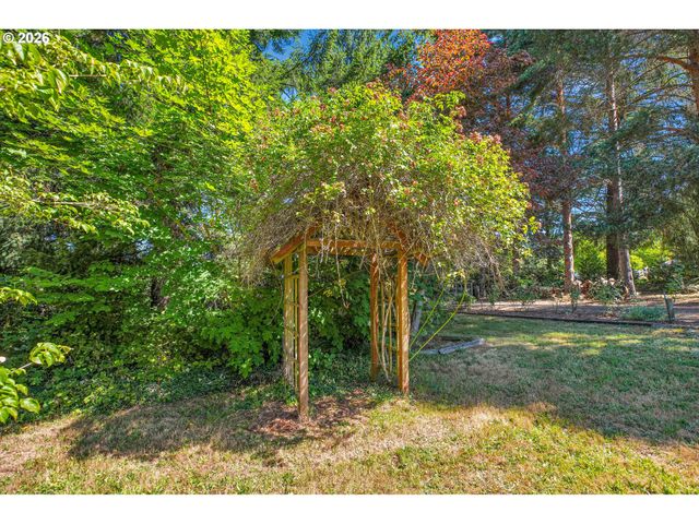 24620 Se SUNSHINE VALLEY Rd, Damascus, OR 97089