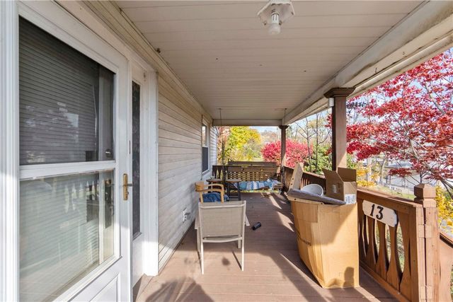 13 Charles St, Dravosburg, PA 15034