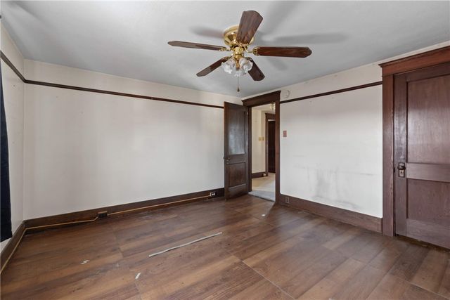 13 Charles St, Dravosburg, PA 15034