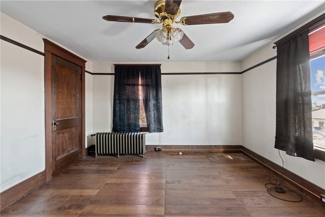 13 Charles St, Dravosburg, PA 15034