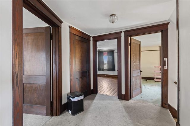 13 Charles St, Dravosburg, PA 15034