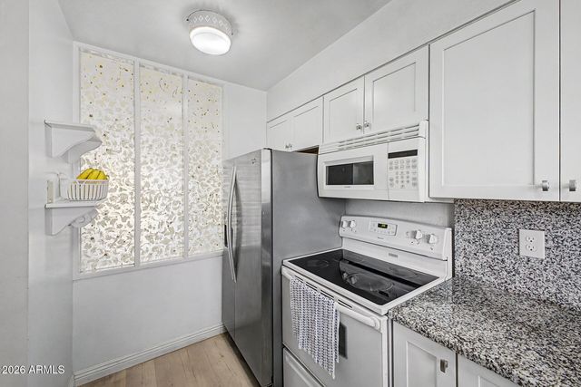 10862 N Fairway Court E, Sun City, AZ 85351