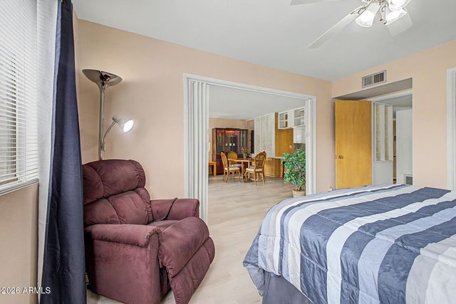 10862 N Fairway Court E, Sun City, AZ 85351