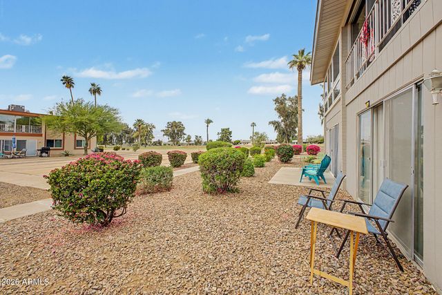 10862 N Fairway Court E, Sun City, AZ 85351