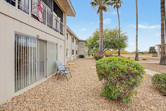 10862 N Fairway Court E, Sun City, AZ 85351