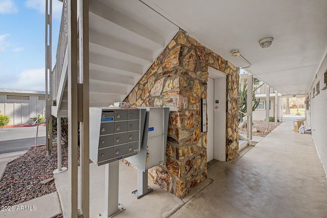 10862 N Fairway Court E, Sun City, AZ 85351