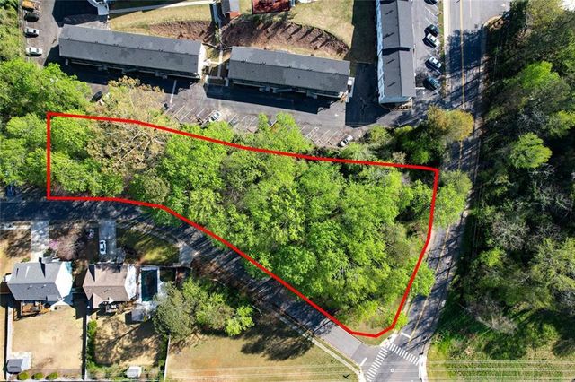 600 Creek Water Trail, Marietta, GA 30060