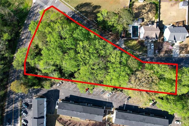 600 Creek Water Trail, Marietta, GA 30060