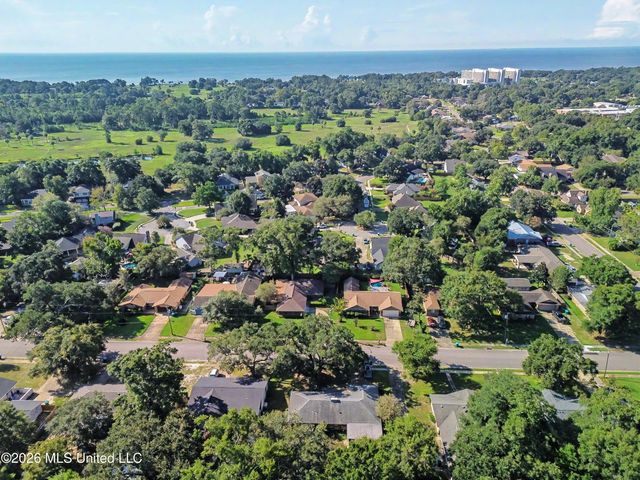 2407 Palmer Drive, Gulfport, MS 39507
