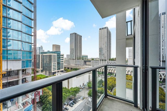 11 NE 6th Street 1702, Miami, FL 33132