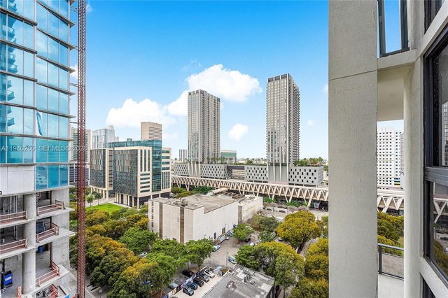 11 NE 6th Street 1702, Miami, FL 33132