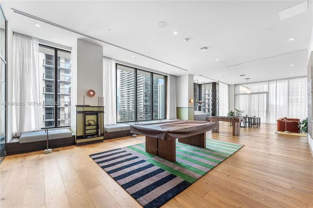 11 NE 6th Street 1702, Miami, FL 33132