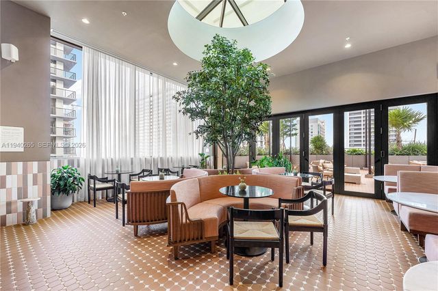 11 NE 6th Street 1702, Miami, FL 33132