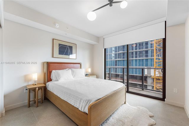 11 NE 6th Street 1702, Miami, FL 33132