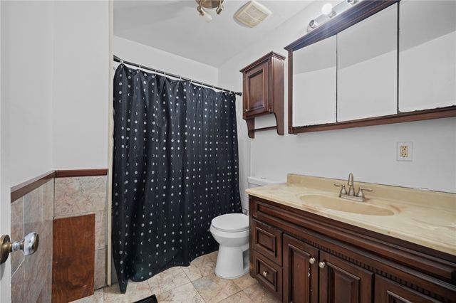 228 Winston, Hazelwood, PA 15207