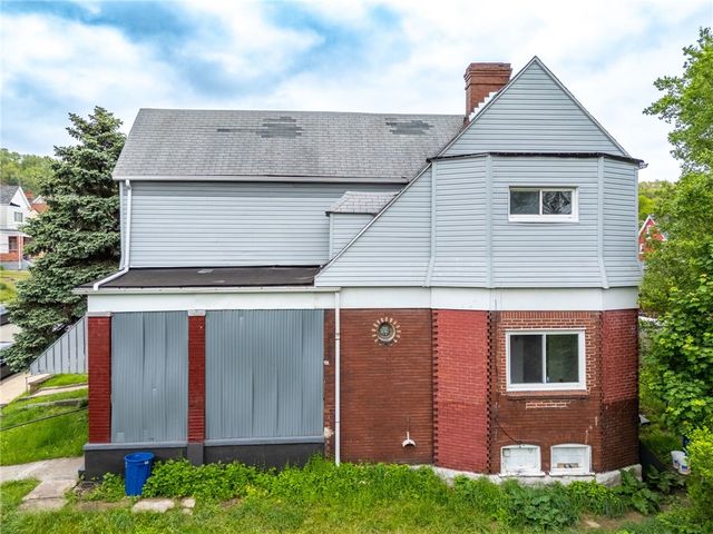 228 Winston, Hazelwood, PA 15207