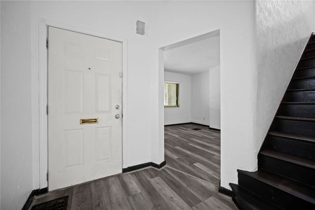 228 Winston, Hazelwood, PA 15207