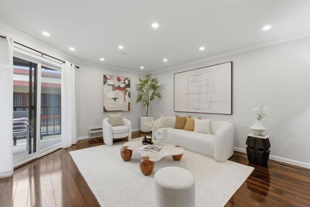 633 Baden Avenue C, South San Francisco, CA 94080