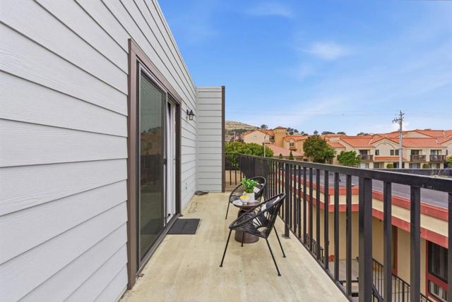 633 Baden Avenue C, South San Francisco, CA 94080