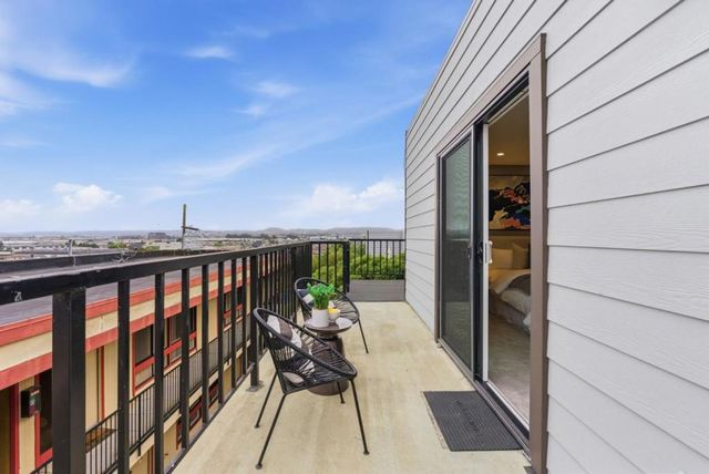 633 Baden Avenue C, South San Francisco, CA 94080