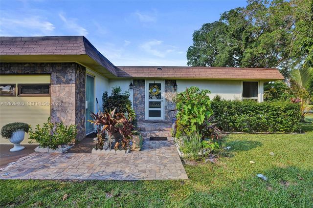 6408 NW 72nd Ave, Tamarac, FL 33321