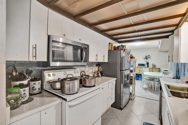 6408 NW 72nd Ave, Tamarac, FL 33321