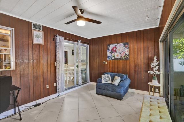6408 NW 72nd Ave, Tamarac, FL 33321