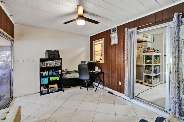 6408 NW 72nd Ave, Tamarac, FL 33321