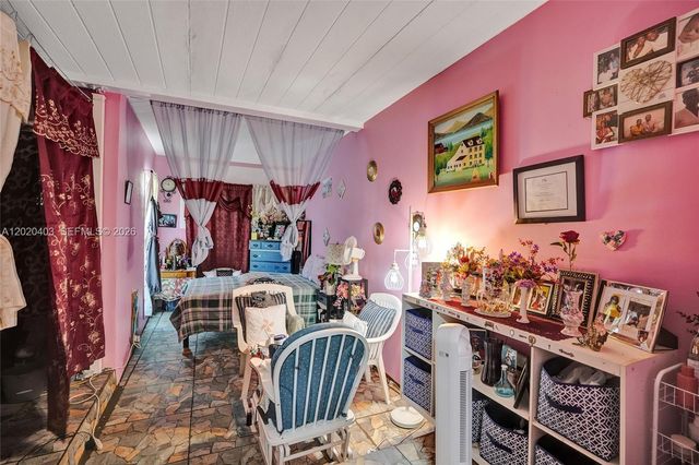 6408 NW 72nd Ave, Tamarac, FL 33321