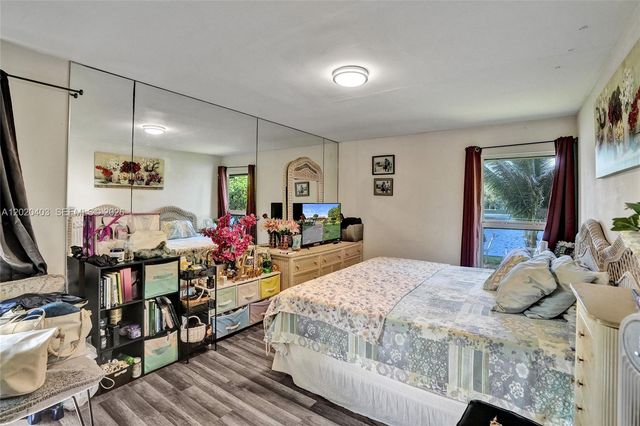 6408 NW 72nd Ave, Tamarac, FL 33321