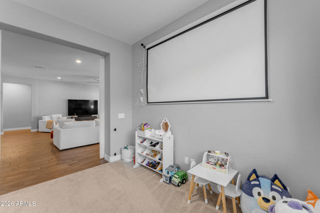 10326 E BERGERON Avenue, Mesa, AZ 85212