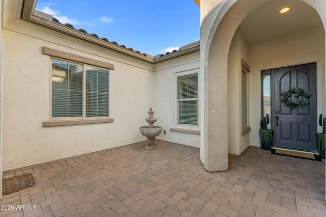 10326 E BERGERON Avenue, Mesa, AZ 85212