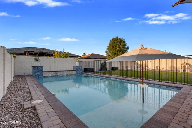 10326 E BERGERON Avenue, Mesa, AZ 85212