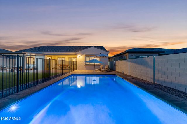 10326 E BERGERON Avenue, Mesa, AZ 85212