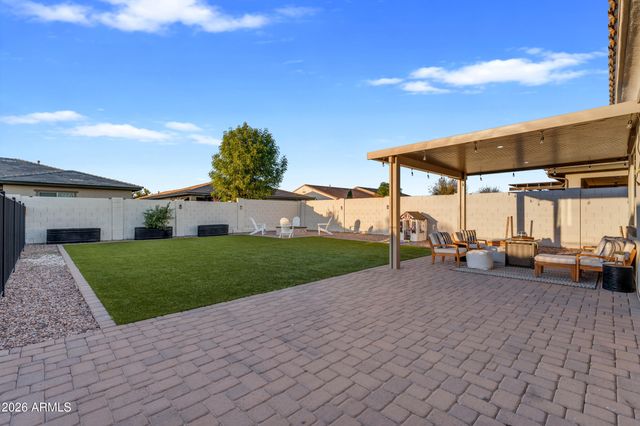 10326 E BERGERON Avenue, Mesa, AZ 85212