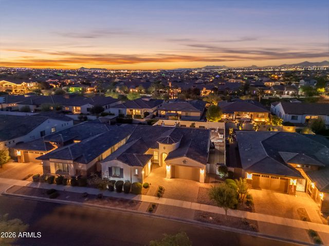 10326 E BERGERON Avenue, Mesa, AZ 85212