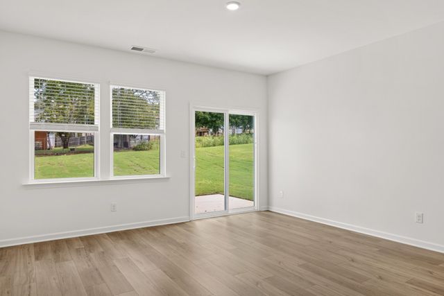 81 Buck Creek Lane, Rossville, GA 30741