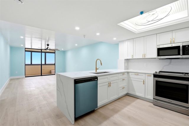 6035 SEA RANCH DRIVE 902, Hudson, FL 34667
