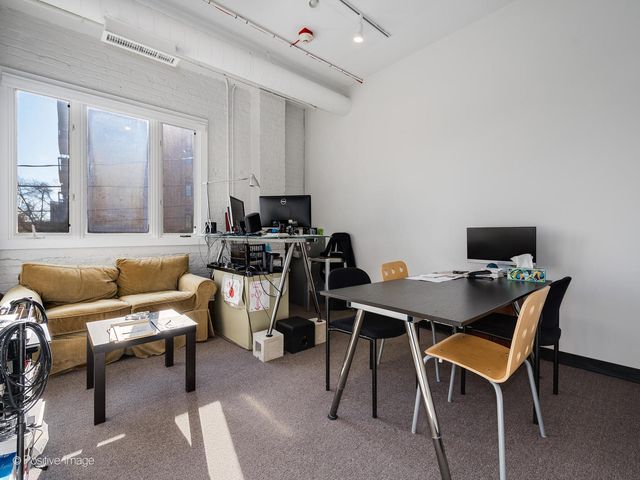 600-616 Laurel Avenue, Highland Park, IL 60035