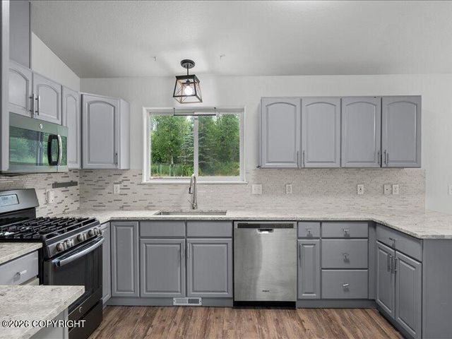 4301 W Overby Street, Wasilla, AK 99623