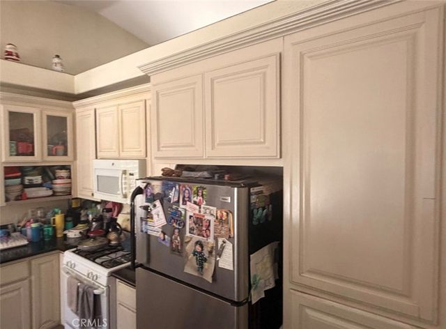 2882 Pleasant Court, Rialto, CA 92376