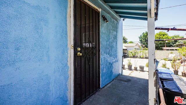 2120 Mozart Street, Los Angeles, CA 90031