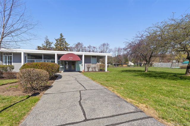 119 Village Road H, Yorktown Heights, NY 10598