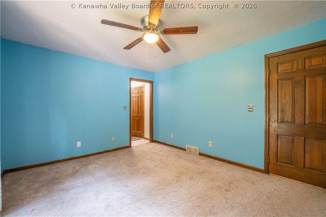 804 Evergreen Circle, Poca, WV 25159
