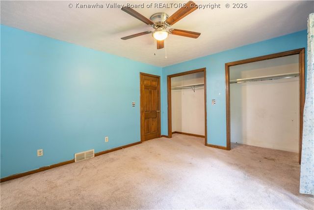 804 Evergreen Circle, Poca, WV 25159