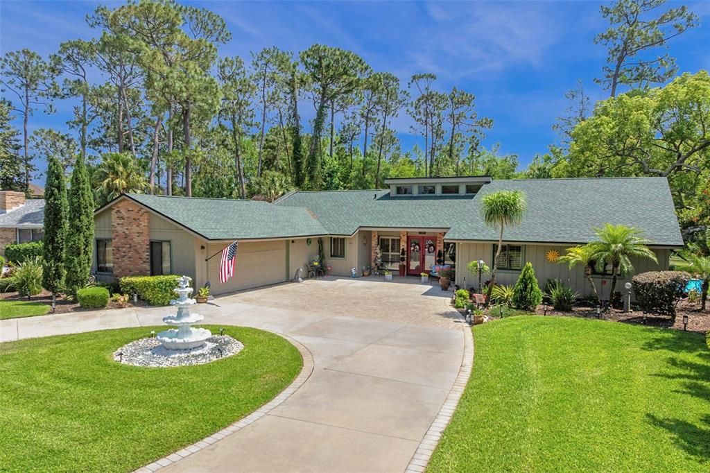 Image 7 of property listing at 114 SAND PINE PLACE, New Smyrna Beach, FL 32168