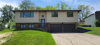 2042 North Ridge Drive, Coralville, IA 52241